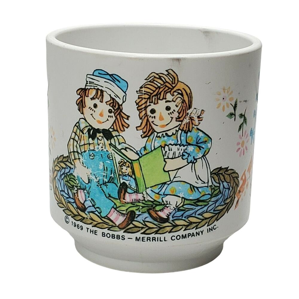 Raggedy Ann And Andy Plastic Mug 1969 The Bobbs-Merrill Company
